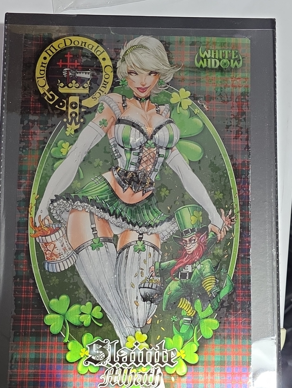 Clan McDonald Collector Case With Exclusive White Widow Print And 5 White Widows